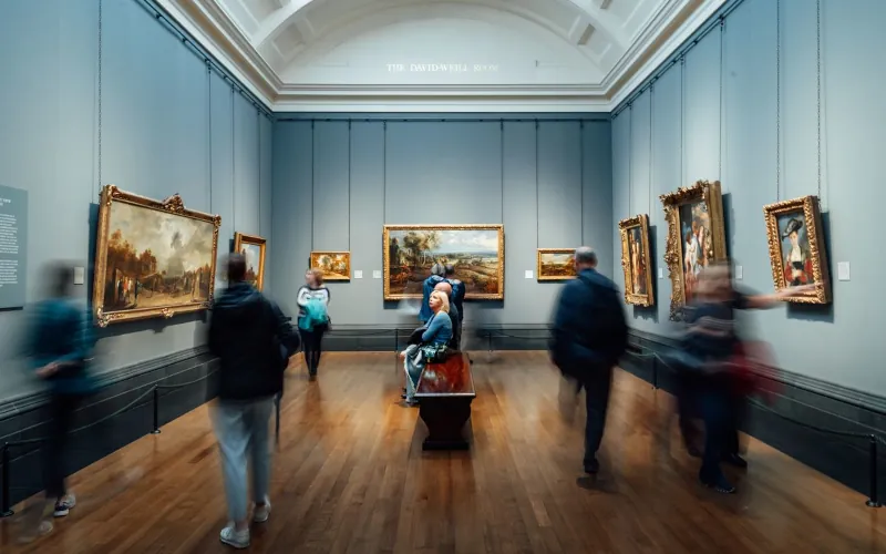 Culture et bien-être : et si vous pratiquiez la muséothérapie ?