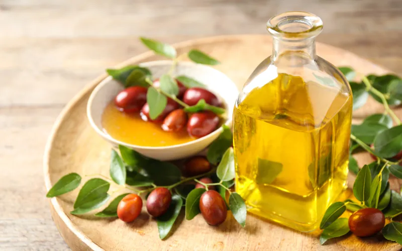 L'huile de jojoba, de l'or pour votre corps