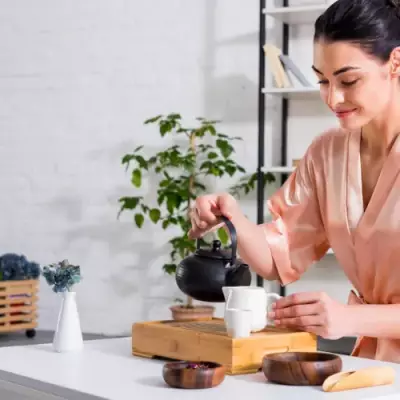 Amoureux du thé : les accessoires à avoir chez soi