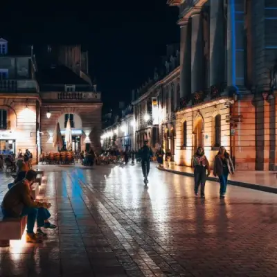 La passeggiata, plus qu'un rituel social : une promenade aux multiples vertus