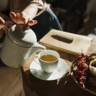 Prendre le thé et enjoliver sa vie