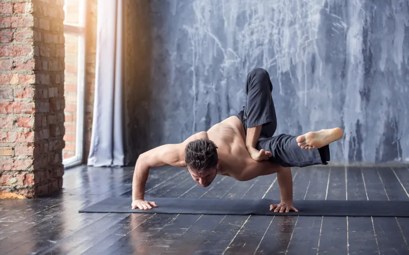 6 accessoires utiles pour faire du yoga